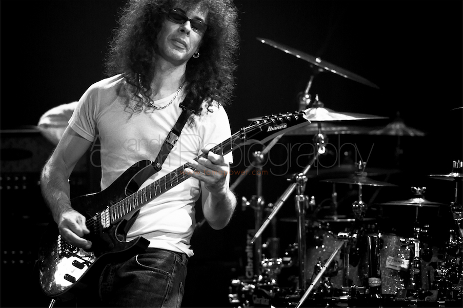 Patrick_Rondat_DivanDuMonde2012_24.jpg