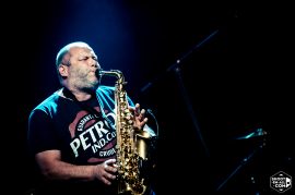 HANDLECARE | Château Rouge, Annemasse, 31.04.2016