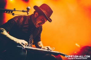 Manu Lanvin Guitare en scene 2014 – photographie Alexandre Coesnon