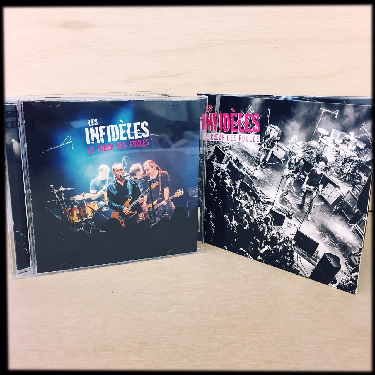 Les Infidèles, Le coeur des foules CD – photographie Alexandre Coesnon