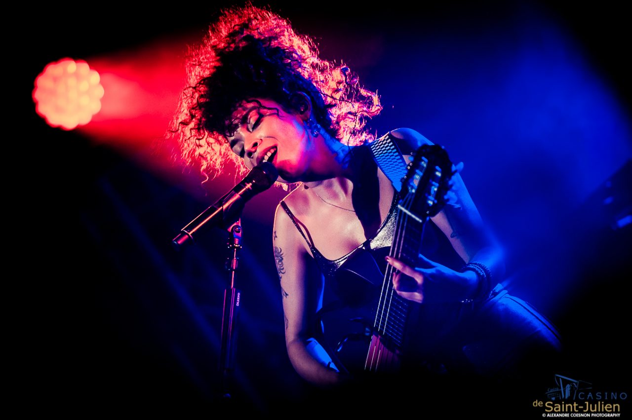 Flavia COELHO | Casino St Julien, 24.02.2016 – photographie Alexandre Coesnon