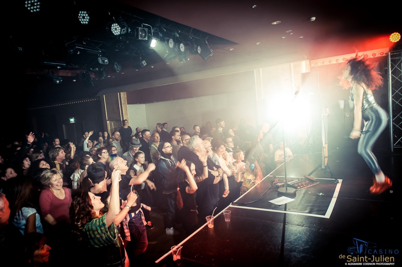 Flavia COELHO | Casino St Julien, 24.02.2016 – photographie Alexandre Coesnon