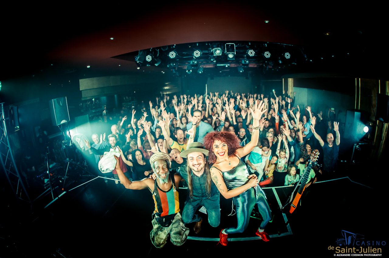 Flavia COELHO | Casino St Julien, 24.02.2016 – photographie Alexandre Coesnon
