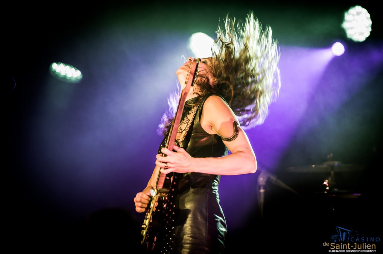 Ana Popovic | Casino de St Julien 13.10.207 – photographie Alexandre Coesnon