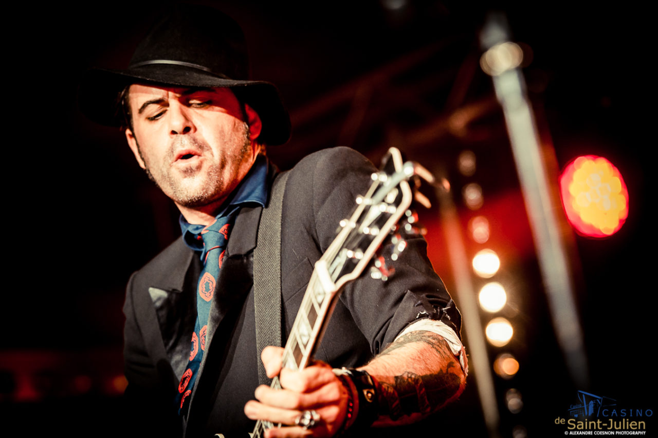 Manu LANVIN & the Devil Blues | Casino de St Julien, 07.10.2016 – photographie Alexandre Coesnon