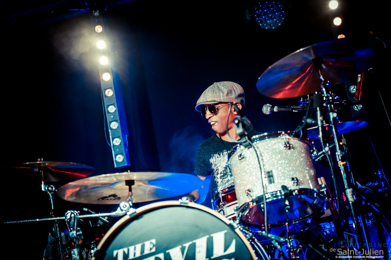 Manu LANVIN & the Devil Blues | Casino de St Julien, 07.10.2016 – photographie Alexandre Coesnon