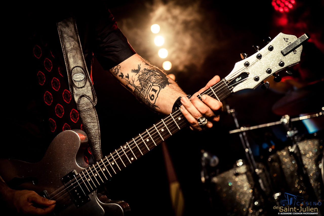 Manu LANVIN & the Devil Blues | Casino de St Julien, 07.10.2016 – photographie Alexandre Coesnon
