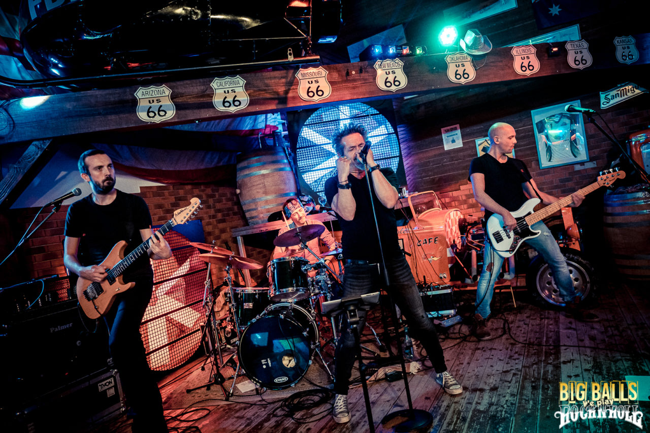 BIG BALLS | Café 201, 06.12.2019 – photographie Alexandre Coesnon