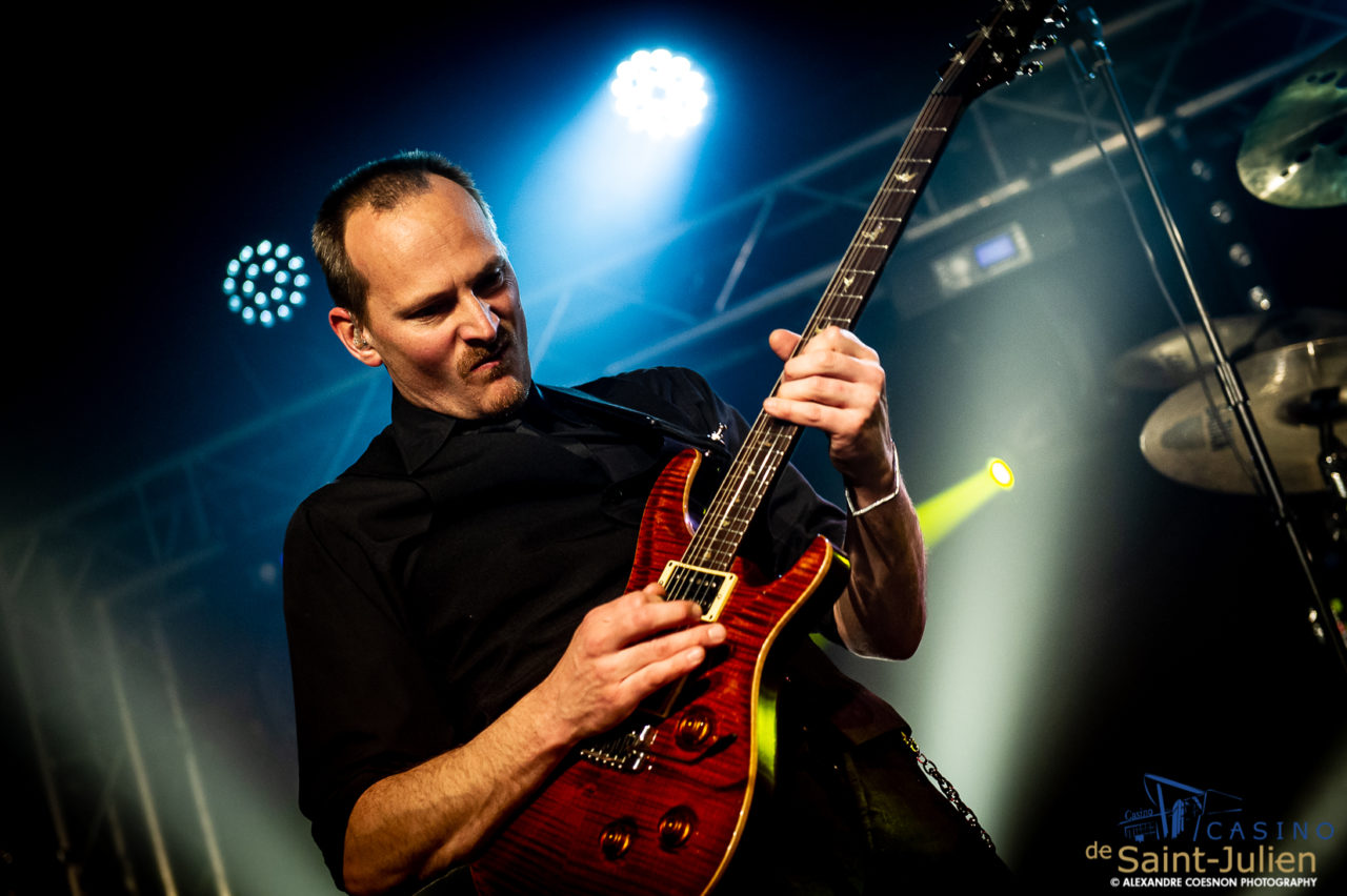 COVERQUEEN | Casino St Julien, 8.03.2019 – photographie Alexandre Coesnon