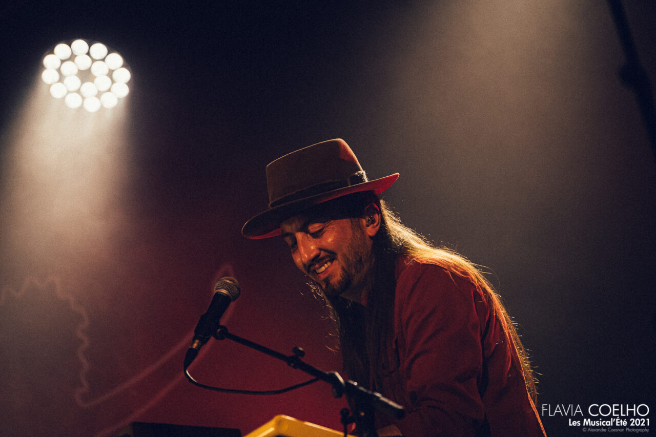 FLAVIA COELHO | Les Musical'Eté 2021, Annemasse – photographie Alexandre Coesnon
