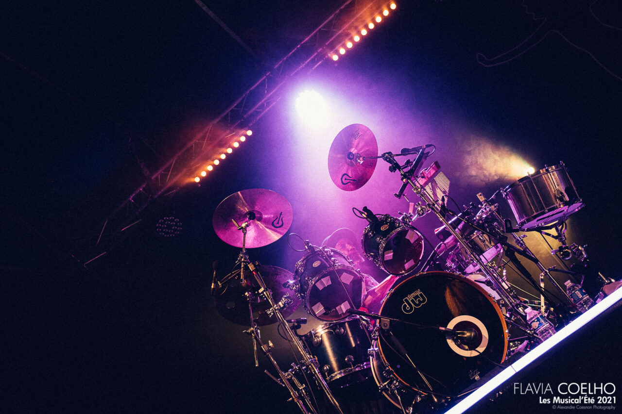 FLAVIA COELHO | Les Musical'Eté 2021, Annemasse – photographie Alexandre Coesnon