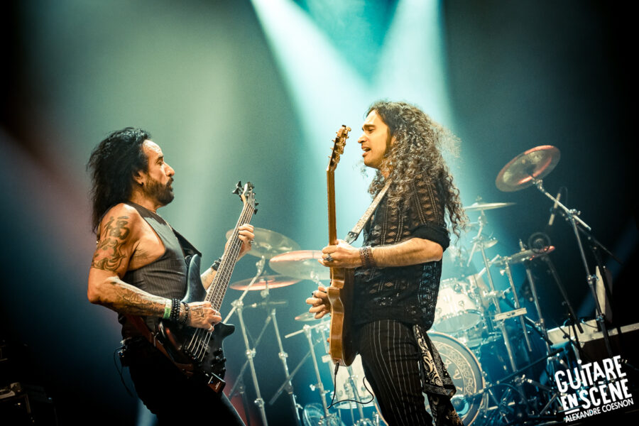 MARCO MENDOZA feat Arthur Dart- Guitare en Scène 2023 – photographie Alexandre Coesnon